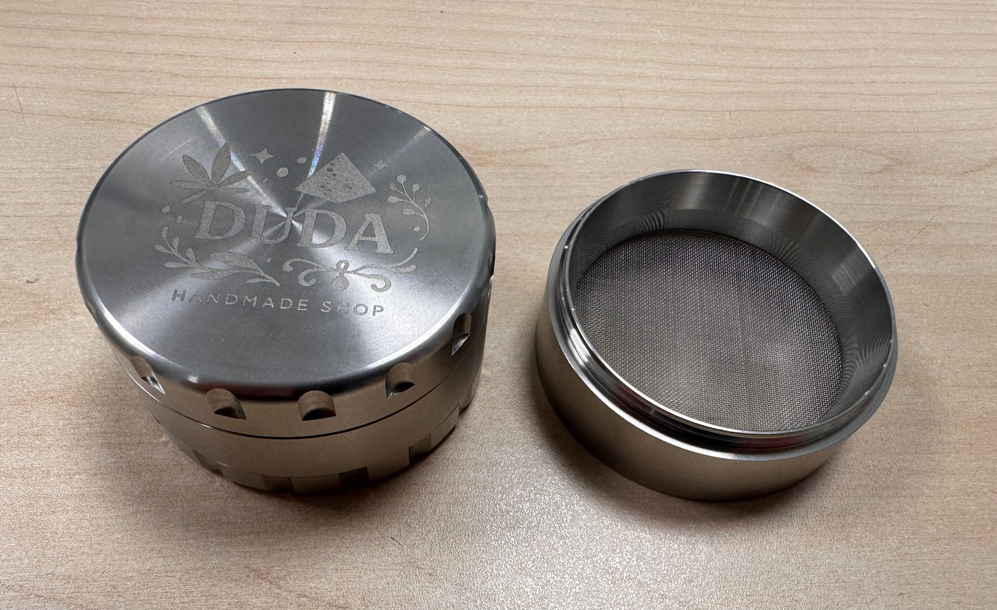 Modularer Edelstahl Grinder – Kompakt & Hochwertig für Zuhause und Unterwegs